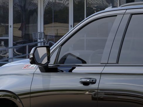New 2026 Chevrolet Tahoe Z71 w/ Z71 Off-Road Package AWD/4WD image 12