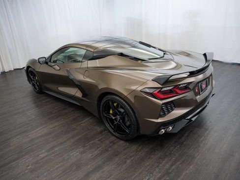 Used 2020 Chevrolet Corvette Stingray Coupe w/ 1LT RWD image 11