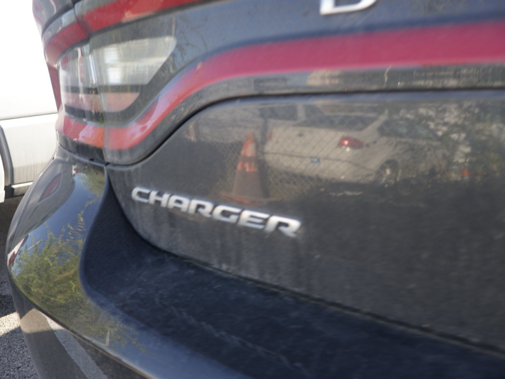 Used 2021 Dodge Charger R/T w/ Plus Group RWD image 17