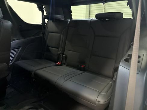 New 2026 GMC Yukon Denali w/ LPO, Floor Liner Package AWD/4WD image 13