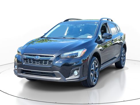 Used 2019 Subaru Crosstrek 2.0i Limited w/ Moonroof Package w/Navigation AWD/4WD image 3