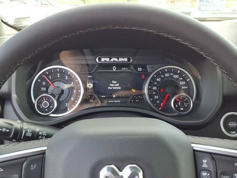 New 2026 RAM 1500 Big Horn AWD/4WD image 12