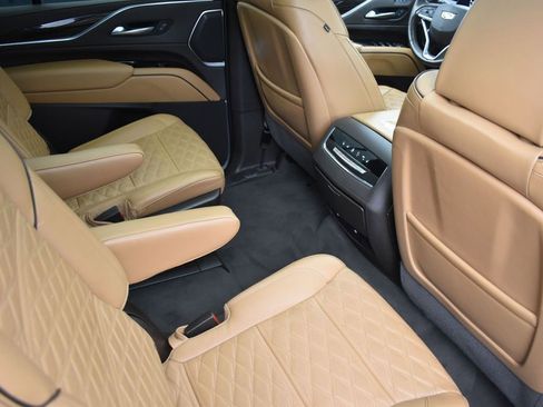 Used 2022 Cadillac Escalade Sport w/ Touring Package image 36