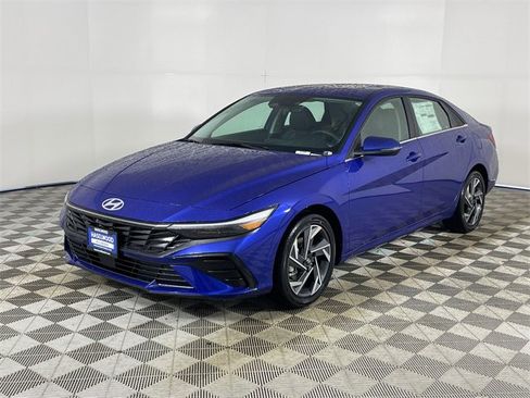 New 2026 Hyundai Elantra Limited image 1