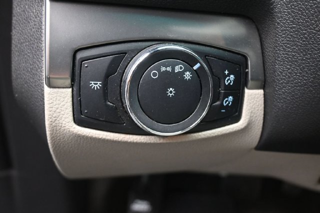 Used 2015 Ford Explorer FWD image 21