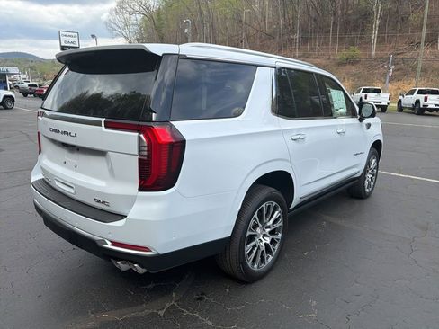 New 2026 GMC Yukon Denali image 4