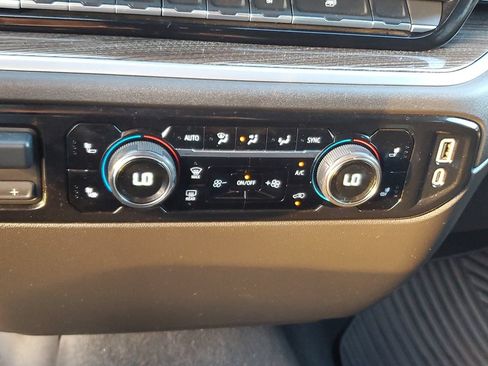 Used 2025 Chevrolet Silverado 2500 LT w/ Convenience Package AWD/4WD image 25