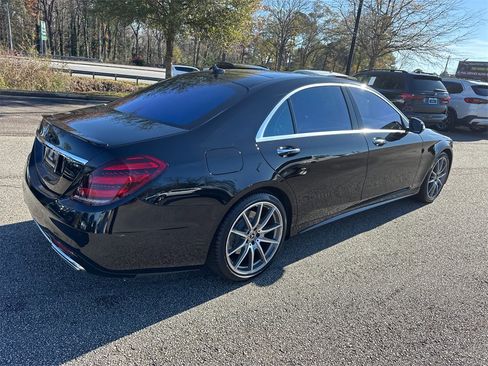 Used 2020 Mercedes-Benz S 560 Sedan image 7