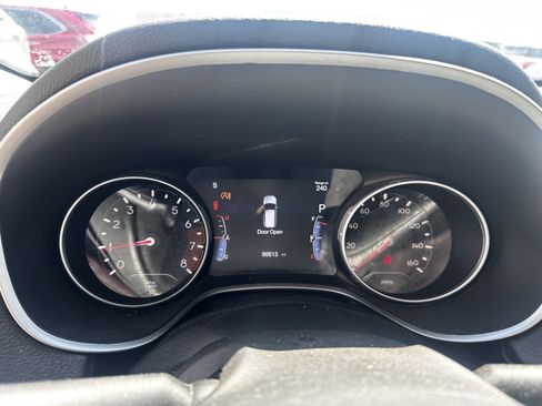 Used 2018 Jeep Compass Limited w/ Navigation Group AWD/4WD image 6