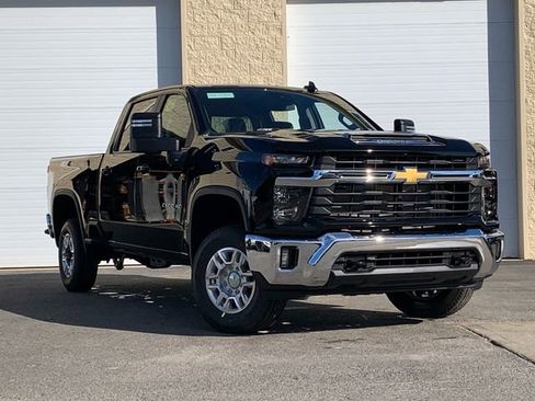 New 2026 Chevrolet Silverado 2500 LT w/ Convenience Package image 2