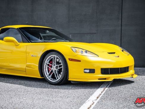 Used 2007 Chevrolet Corvette Z06 w/ Preferred Equipment Group RWD image 65