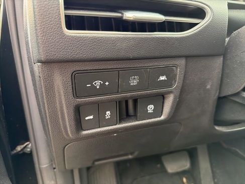 Used 2021 Hyundai Sonata Limited image 12