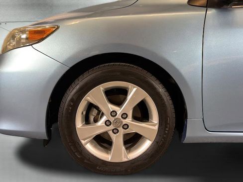 Used 2013 Toyota Corolla LE w/ Premium Pkg FWD image 36