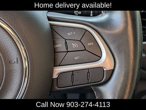 Used 2020 Jeep Compass Latitude AWD/4WD image 22