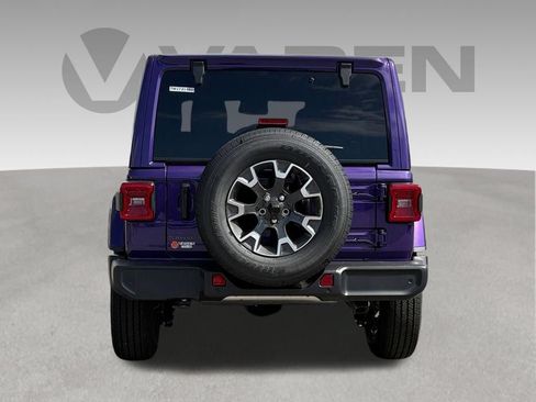 New 2026 Jeep Wrangler Unlimited Sahara AWD/4WD image 16