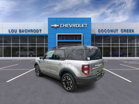 Used 2023 Ford Bronco Sport Outer Banks w/ Tech Package AWD/4WD image 6