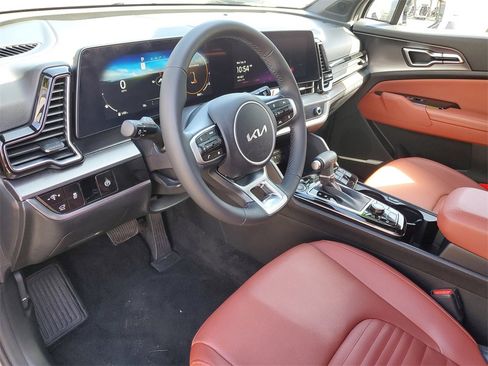 Used 2024 Kia Sportage SX image 16