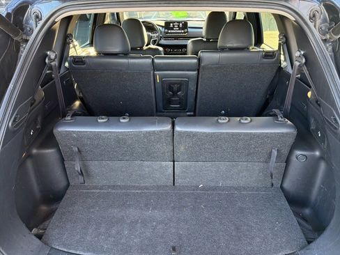 Used 2022 Mitsubishi Outlander SE image 7