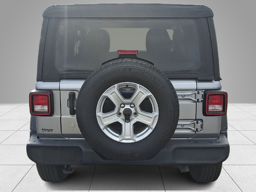 Used 2018 Jeep Wrangler Sport AWD/4WD image 6