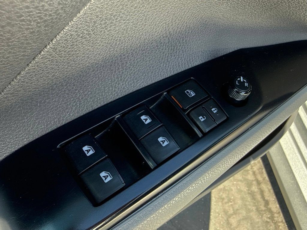 Used 2019 Toyota Camry LE w/ Protection Package (Q2) FWD image 18