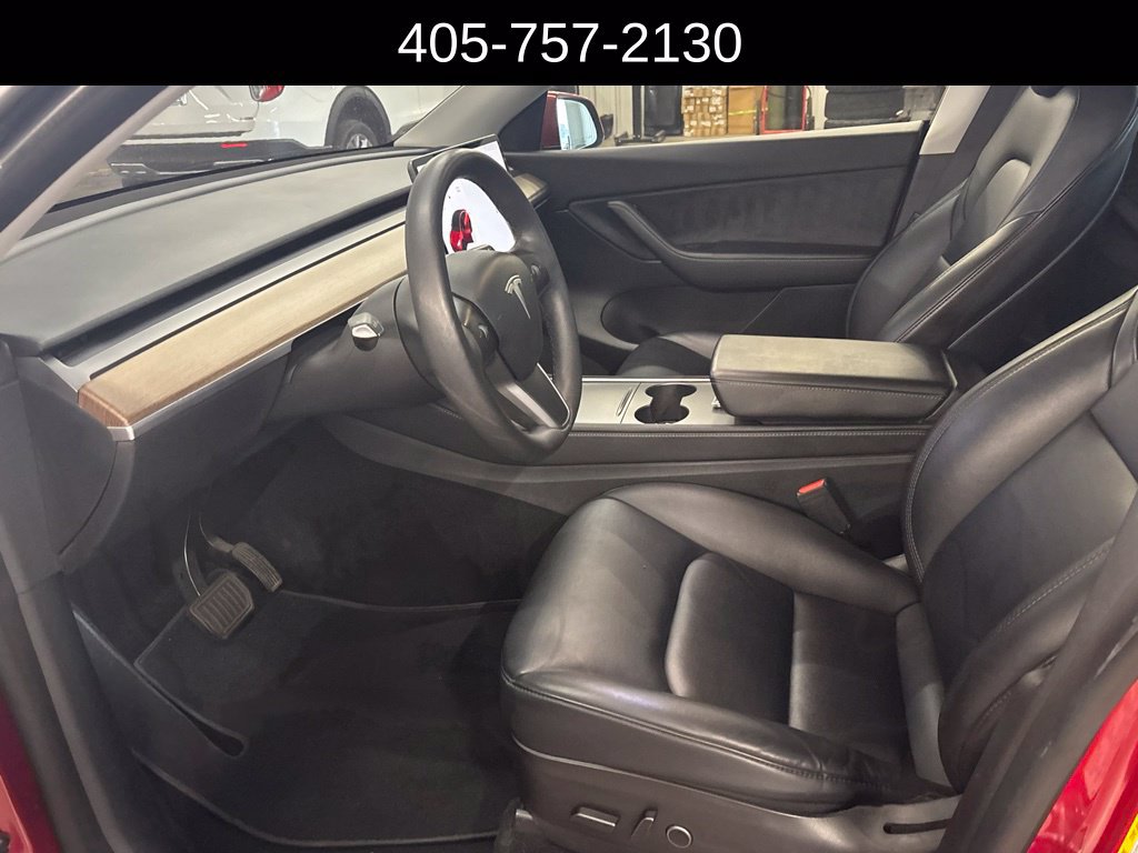 Used 2022 Tesla Model Y Long Range AWD/4WD image 3