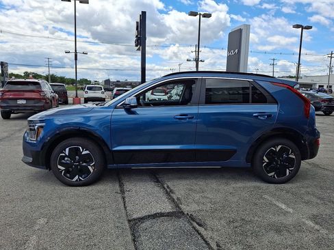 New 2026 Kia Niro Wind w/ Wind Preserve Package FWD image 5