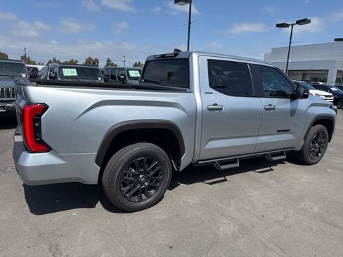 Used 2026 Toyota Tundra Limited AWD/4WD image 13