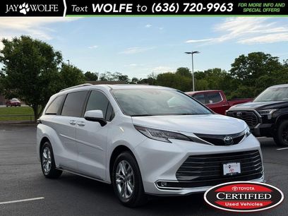 Used 2025 Toyota Sienna Limited