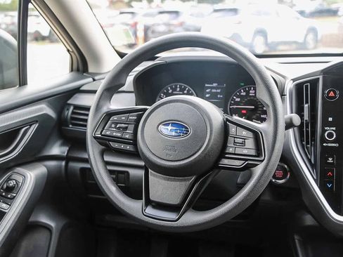 Used 2025 Subaru Crosstrek 2.0i Premium image 15