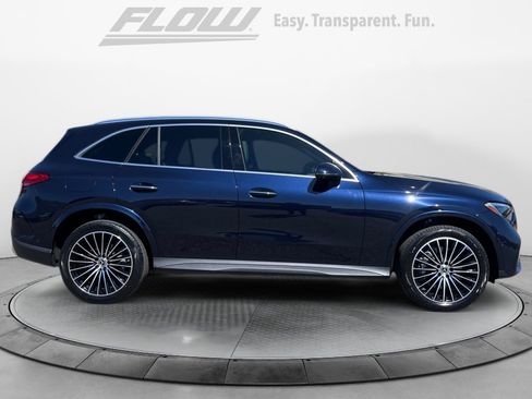 Used 2024 Mercedes-Benz GLC 300 4MATIC image 8