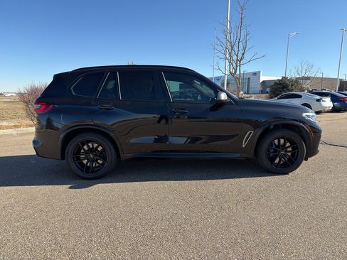 Used 2021 BMW X5 M50i w/ Premium Package image 4
