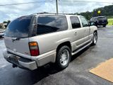 Used 2004 GMC Yukon XL Denali image 5