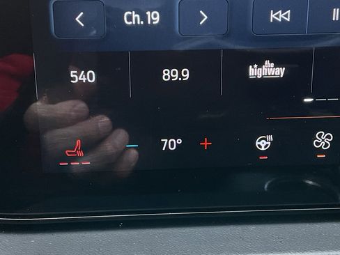 Used 2024 Ford Mustang Premium image 28