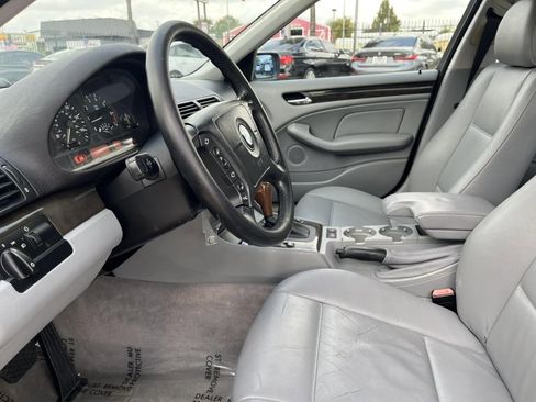 Used 2000 BMW 323i Sedan RWD image 18