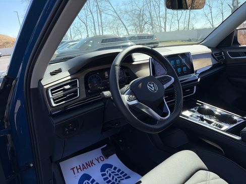 New 2026 Volkswagen Atlas SE image 22
