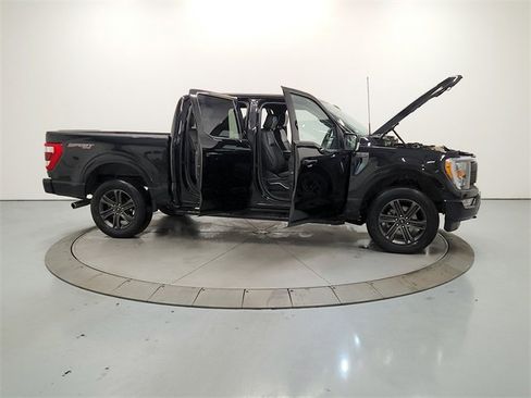 Used 2022 Ford F150 Lariat image 16