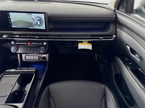 New 2025 Hyundai Tucson Limited image 43