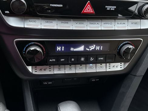 Used 2018 Hyundai Sonata Limited image 19