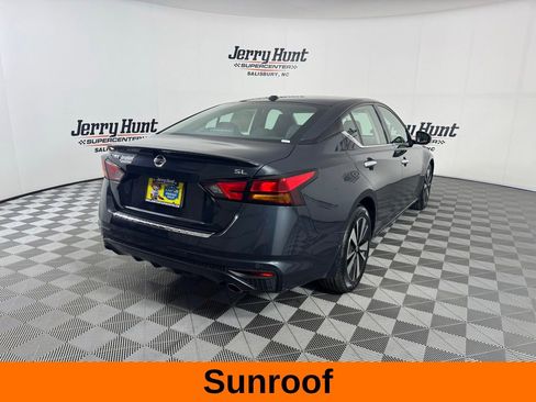 Used 2022 Nissan Altima 2.5 SL image 7