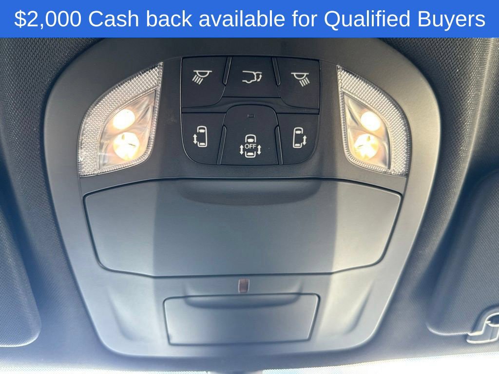 New 2027 Chrysler Pacifica Select FWD image 28