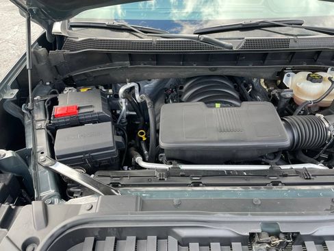 Used 2025 Chevrolet Silverado 1500 LT AWD/4WD image 36