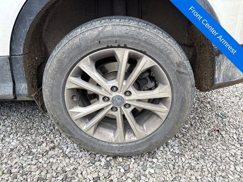 Used 2018 Ford Escape SE image 7