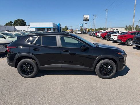 New 2026 Chevrolet Trax LT w/ Driver Confidence Package FWD image 7