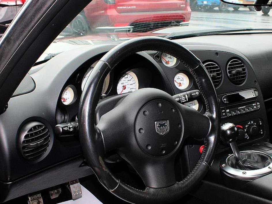 Used 2006 Dodge Viper SRT-10 RWD image 31