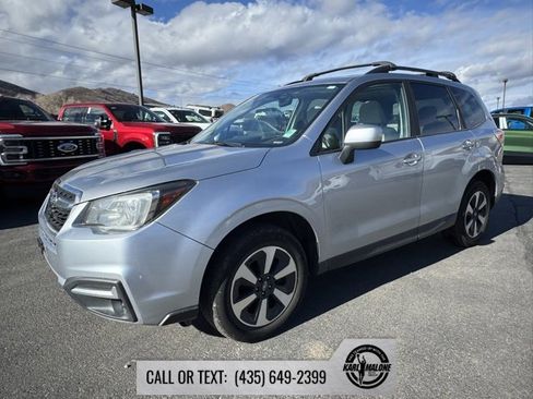 Used 2017 Subaru Forester 2.5i Premium w/ All-Weather Package image 8