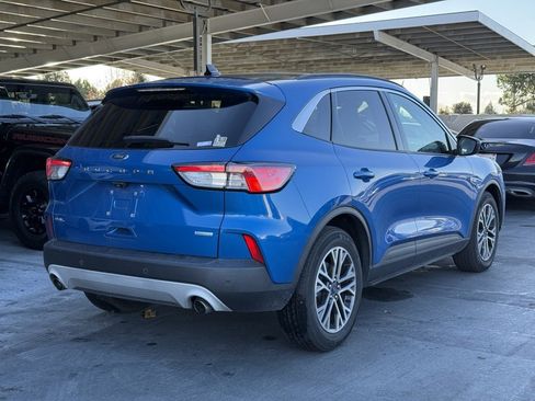 Used 2020 Ford Escape SEL image 2