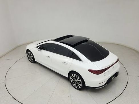 Used 2023 Mercedes-Benz EQE 500 4MATIC Sedan image 25