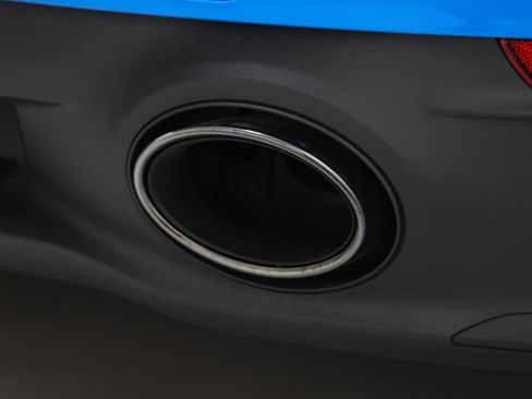 Certified 2022 Porsche 911 Carrera GTS RWD image 19