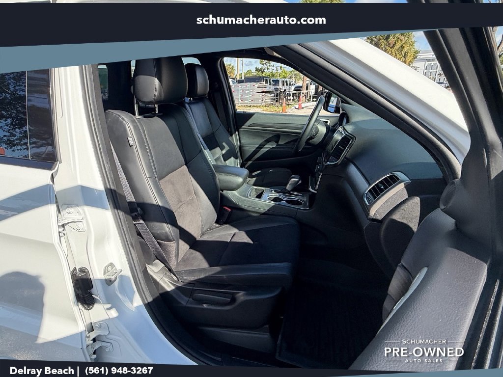 Certified 2021 Jeep Grand Cherokee Laredo X RWD image 17