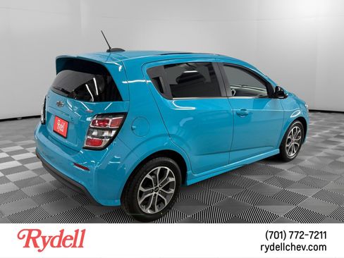 Used 2020 Chevrolet Sonic LT w/ Convenience Package FWD image 5